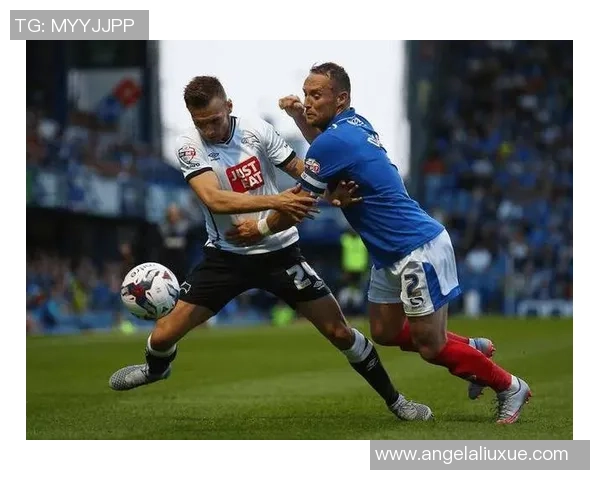 德比郡主场迎战哈德斯菲全力争胜的激烈对决